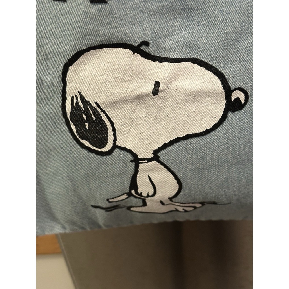 NWOT Peanuts Snoopy Denim Tote/Shopper light Wash Blue 2019 School Work Gym - Picture 4 of 13